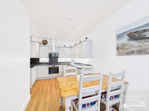Kitchen/Dining Room- click for photo gallery